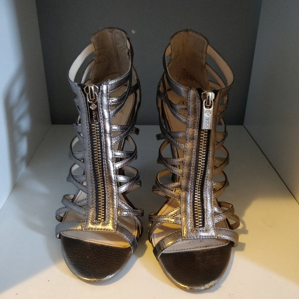 Isola heels